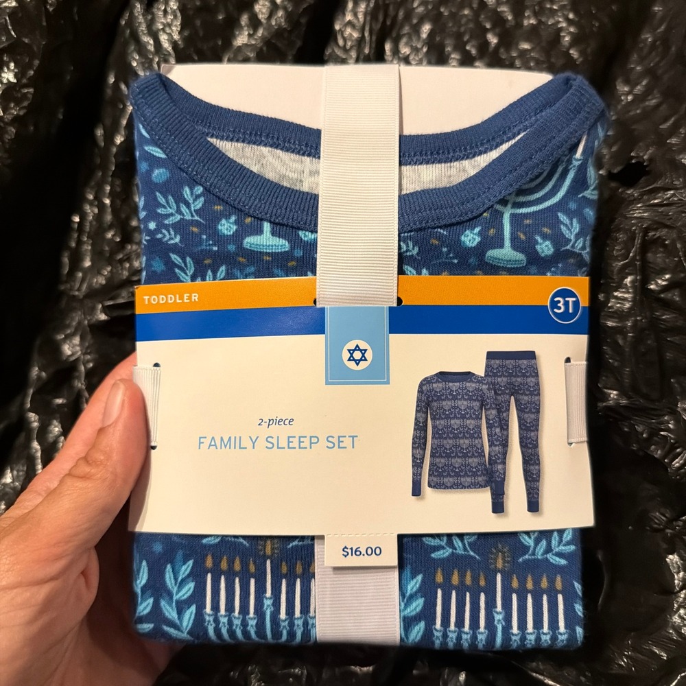 Target Hanukkah Menorah Dreidel 2-Piece Cotton Pajama Set Toddler 3T Blue